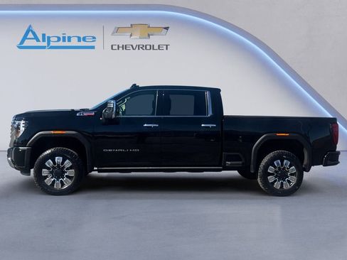 Used 2024 GMC Sierra 2500 Denali w/ Denali Reserve Package image 2