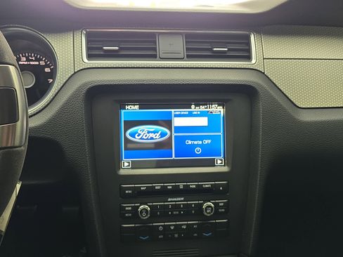 Used 2012 Ford Mustang Shelby GT500 w/ SVT Performance Pkg image 18