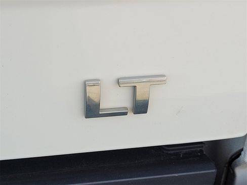 Used 2018 Chevrolet Silverado 1500 LT w/ All Star Edition image 11