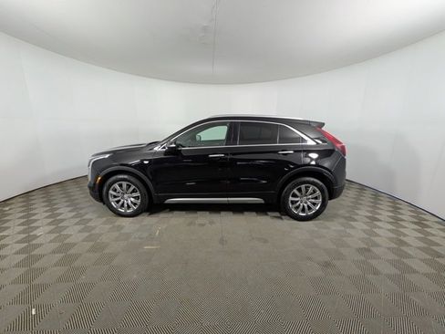 Used 2021 Cadillac XT4 Premium Luxury image 18