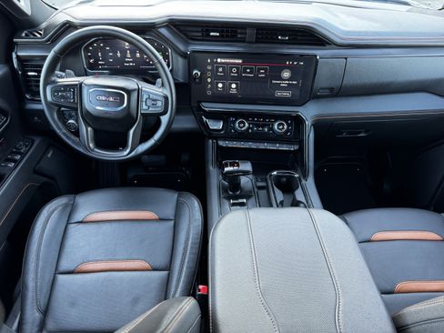 Used 2026 GMC Sierra 1500 AT4 w/ AT4 Premium Package AWD/4WD image 10