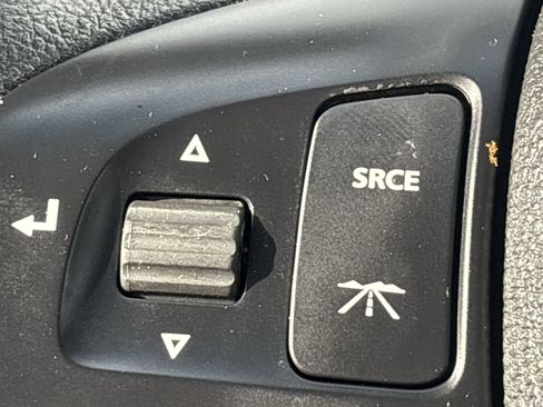 Used 2008 Pontiac G8 image 31