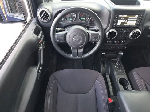 Used 2013 Jeep Wrangler Unlimited Sahara w/ Dual Top Group image 19