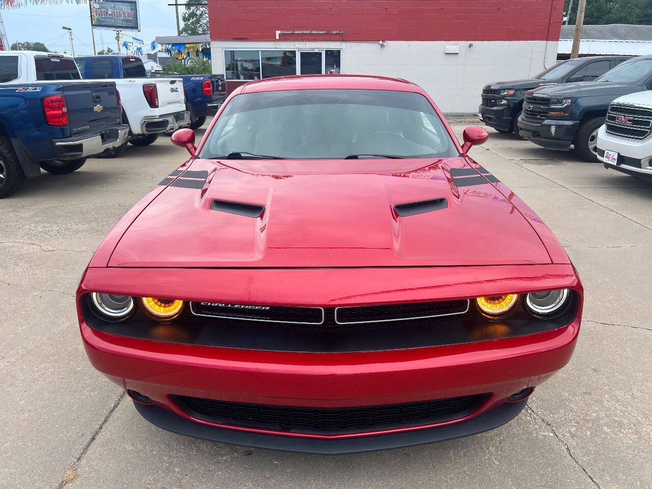 Used 2017 Dodge Challenger SXT Plus RWD image 3
