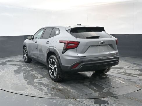 New 2026 Chevrolet Trax RS w/ Sunroof Package image 3