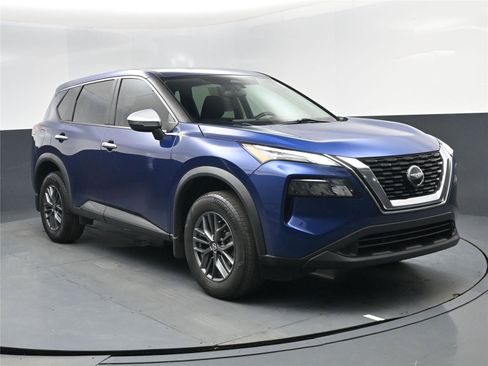 Used 2021 Nissan Rogue S image 17