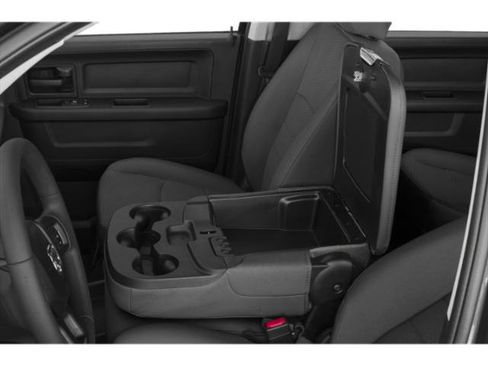 Used 2018 RAM 3500 Tradesman w/ Chrome Appearance Group AWD/4WD image 18