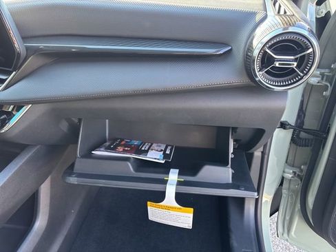New 2026 Chevrolet Equinox LT w/ Safety and Technology Package AWD/4WD image 34