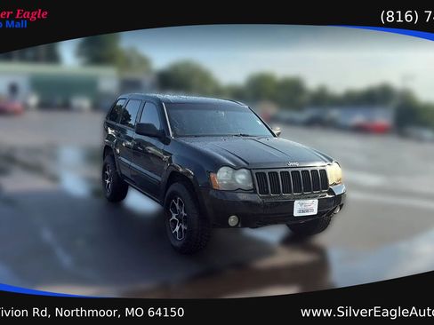Used 2008 Jeep Grand Cherokee Laredo AWD/4WD image 7