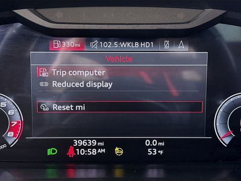 Used 2022 Audi Q3 2.0T Premium Plus w/ Premium Plus Package image 18