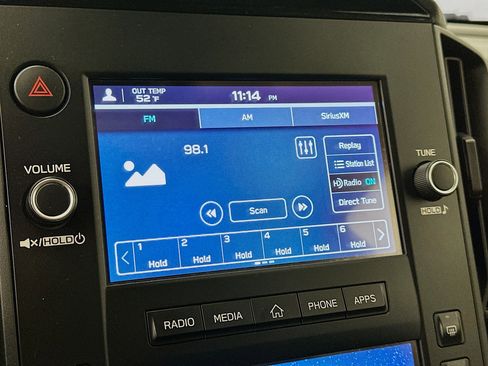 Used 2024 Subaru Crosstrek 2.0i image 21