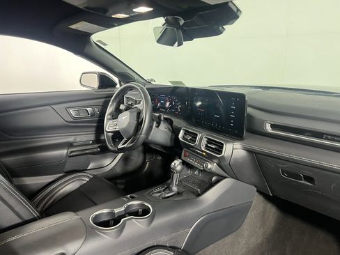 Used 2024 Ford Mustang Premium image 29