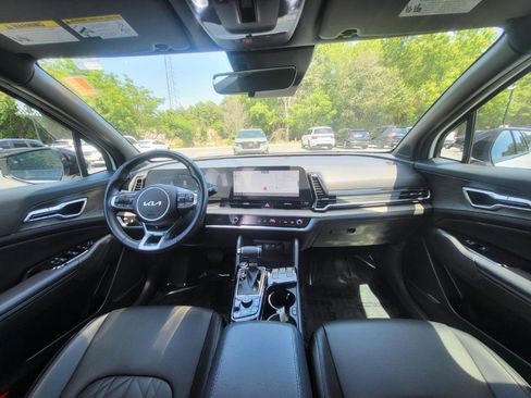 Used 2024 Kia Sportage X-Line w/ X-Line Premium Package AWD/4WD image 16