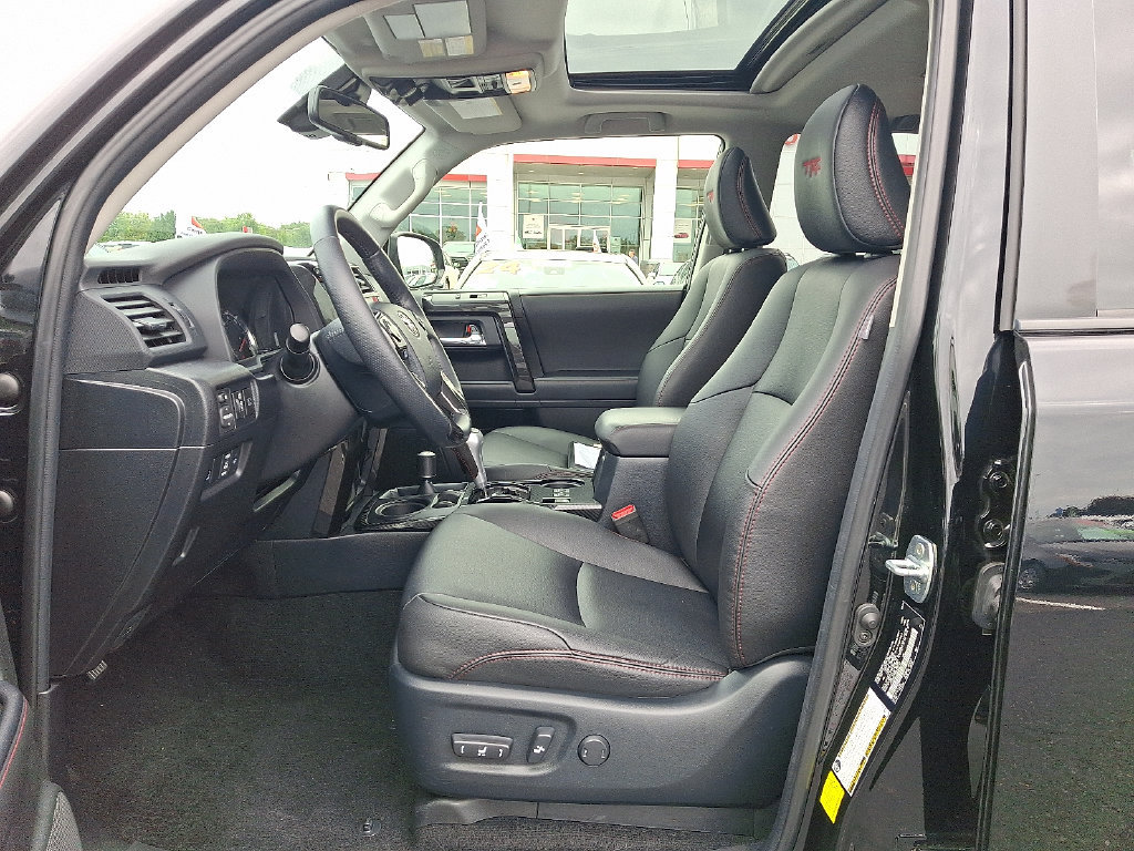 Used 2024 Toyota 4Runner TRD Off-Road Premium w/ Off Road Premium Plus Package AWD/4WD image 14