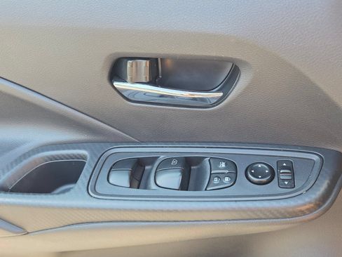 Used 2024 Nissan Versa SV FWD image 28