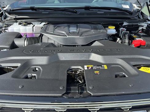 New 2026 Jeep Grand Wagoneer L 4WD image 12