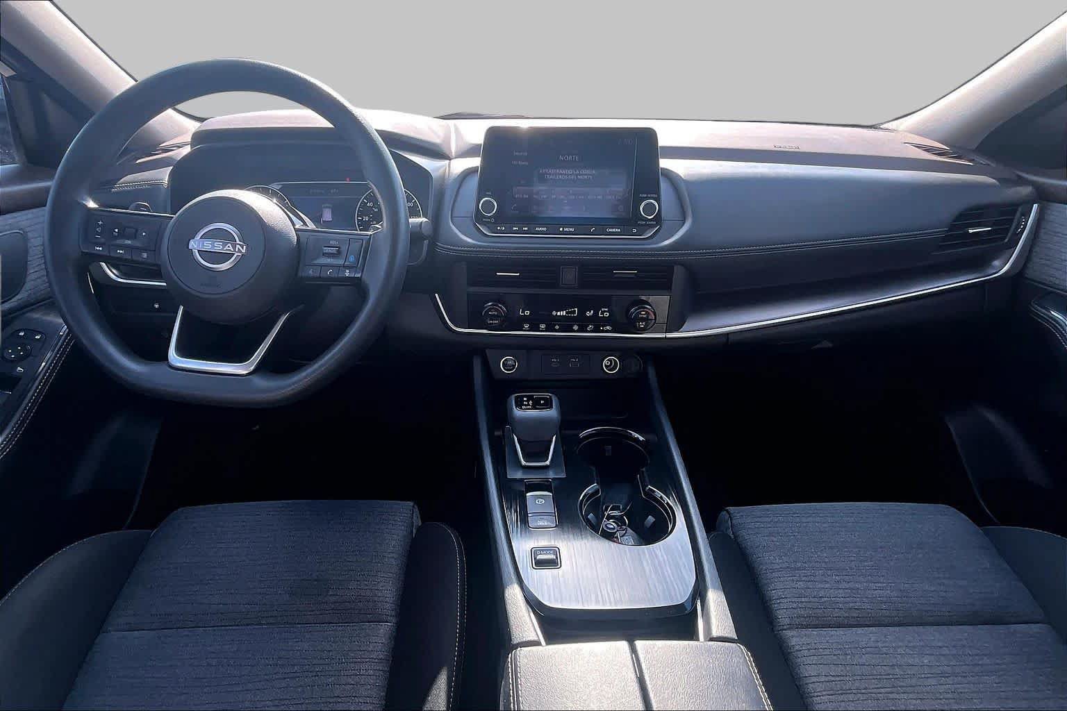 Used 2023 Nissan Rogue SV FWD image 16