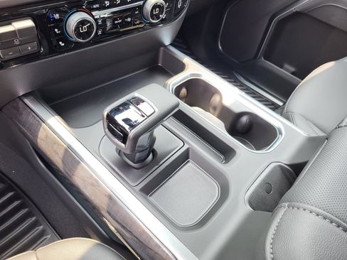 New 2026 Chevrolet Silverado 1500 LTZ AWD/4WD image 20
