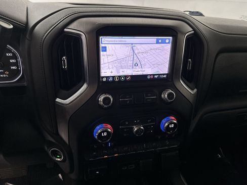 Used 2021 GMC Sierra 1500 Denali w/ Technology Package AWD/4WD image 21