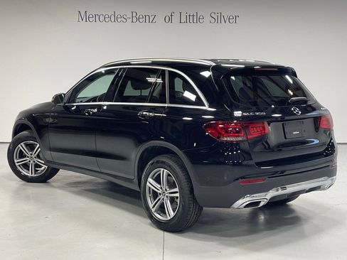Used 2022 Mercedes-Benz GLC 300 4MATIC image 3