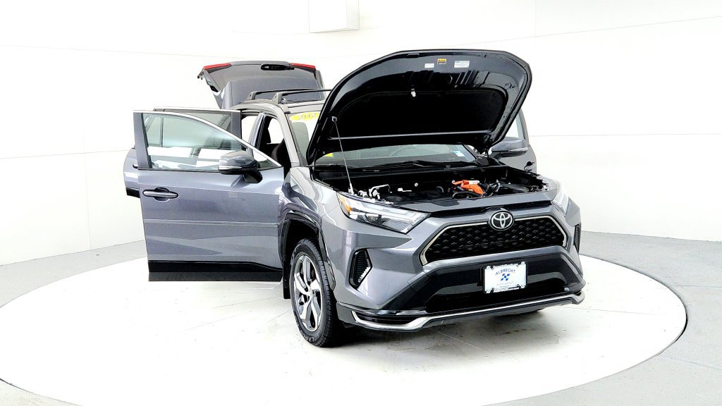 Certified 2025 Toyota RAV4 SE w/ Weather & Moonroof Package AWD/4WD image 9