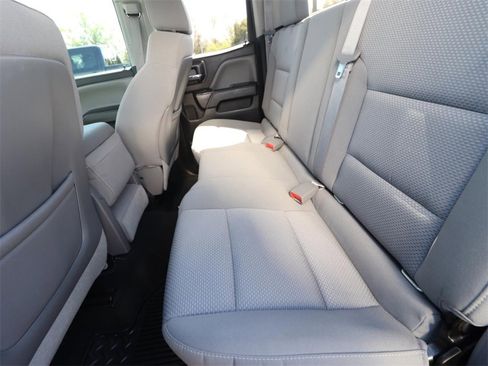 Used 2015 Chevrolet Silverado 1500 W/T image 8