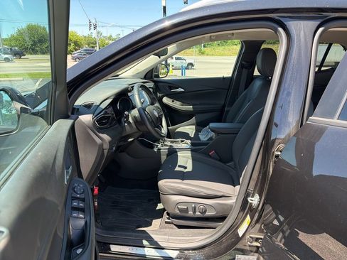 Used 2023 Buick Encore GX Select w/ Safety Package II AWD/4WD image 6