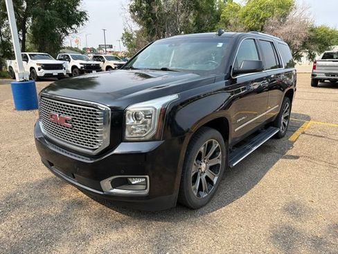Used 2016 GMC Yukon Denali w/ Open Road Package AWD/4WD image 4