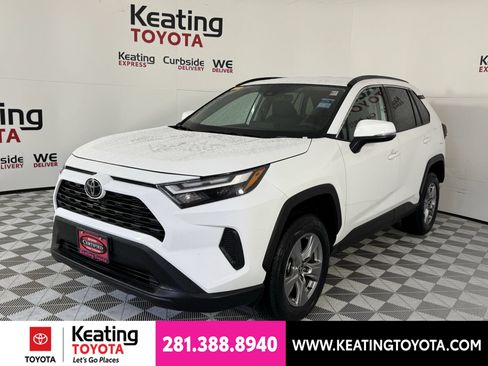 Certified 2025 Toyota RAV4 XLE AWD/4WD image 10