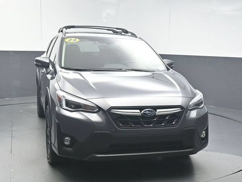 Used 2023 Subaru Crosstrek 2.5i Limited AWD/4WD image 3