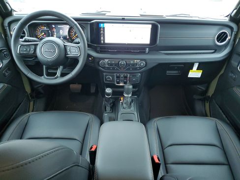 New 2025 Jeep Gladiator Sport image 13