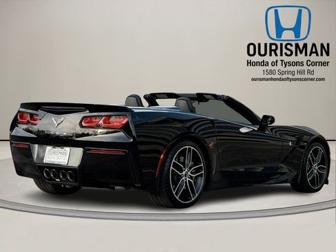 Used 2017 Chevrolet Corvette Stingray Convertible w/ 1LT image 3