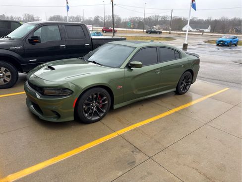 Used 2021 Dodge Charger Scat Pack w/ Plus Group image 1