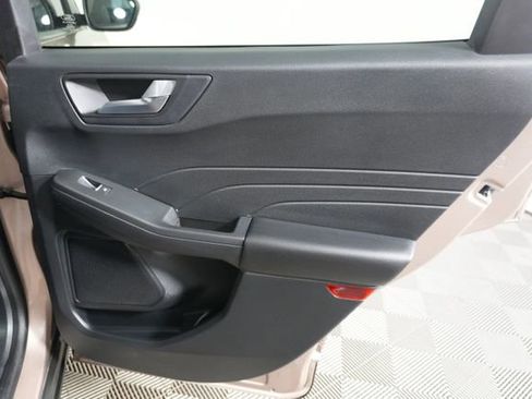 Used 2021 Ford Escape SEL image 28