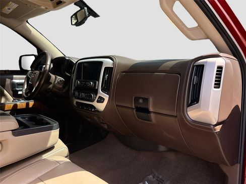 Used 2018 GMC Sierra 1500 SLT w/ SLT Preferred Package RWD image 29