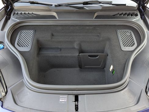 New 2025 Porsche Macan 4 Electric image 28