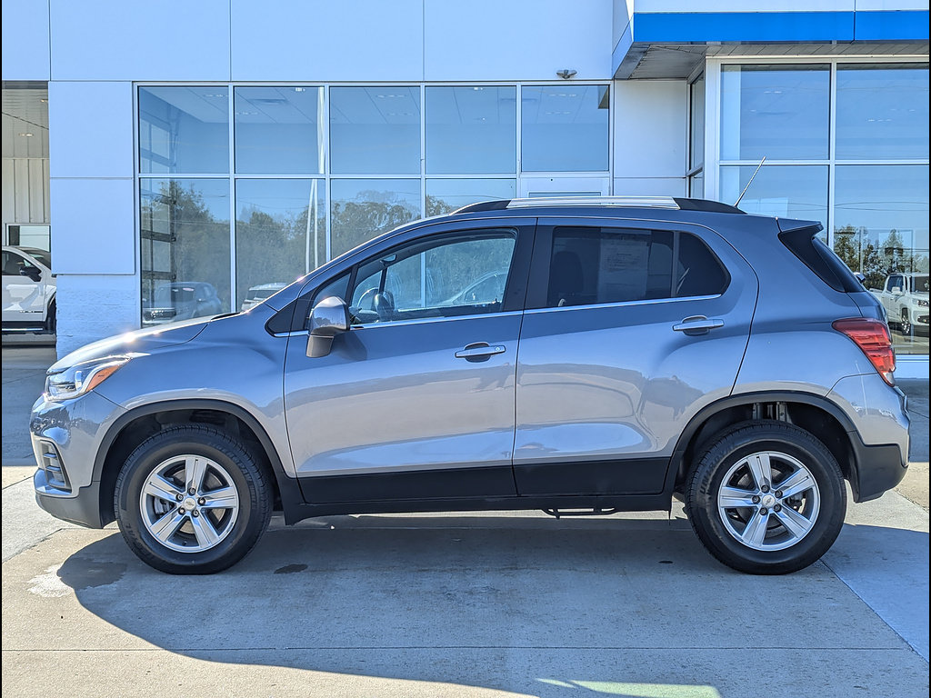 Used 2020 Chevrolet Trax LT AWD/4WD image 9
