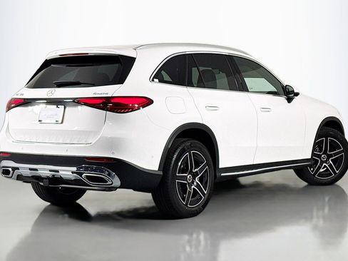 New 2026 Mercedes-Benz GLC 300 4MATIC image 11