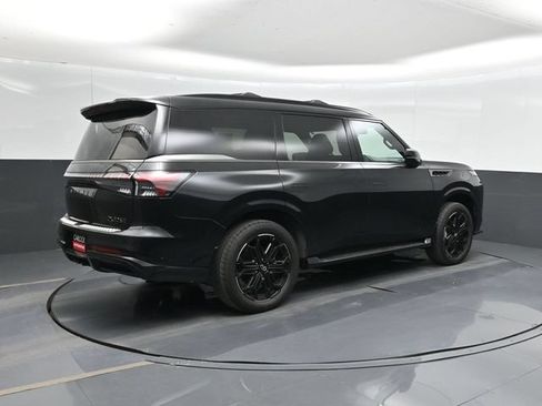 Used 2026 INFINITI QX80 4WD w/ Sport Exterior Package image 3