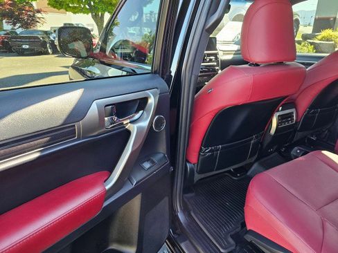 Used 2022 Lexus GX 460 Premium image 19