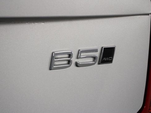 Certified 2023 Volvo XC90 B5 Core w/ Protection Package Premier AWD/4WD image 20