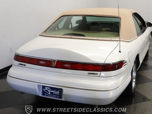 Used 1994 Lincoln Mark VIII image 9