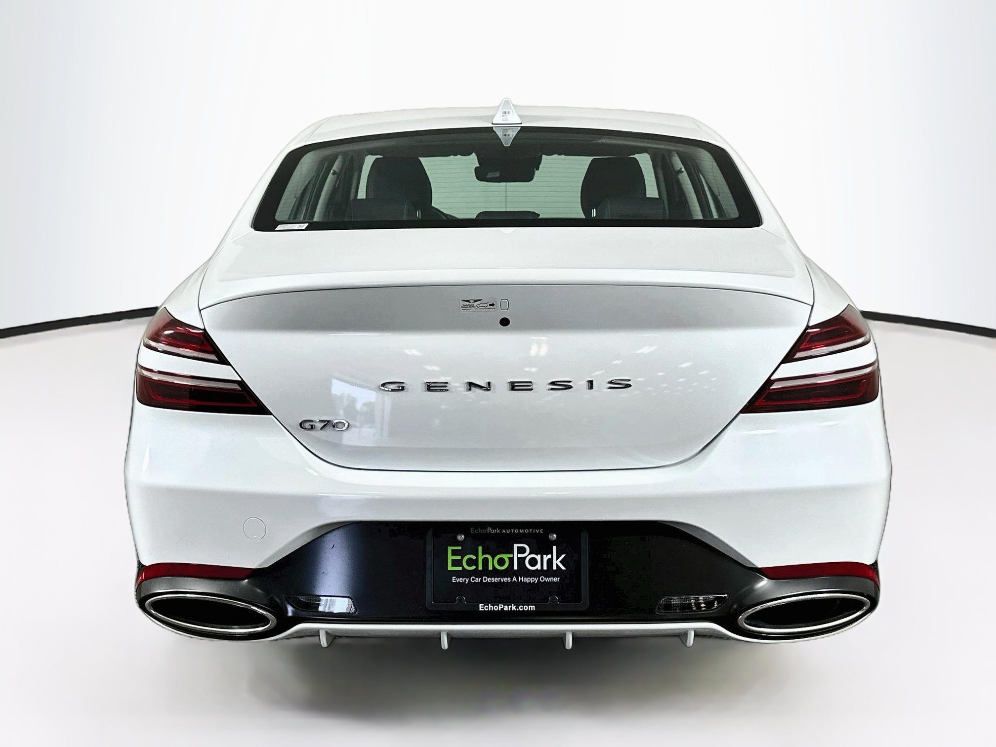 Used 2026 Genesis G70 2.5T RWD image 7