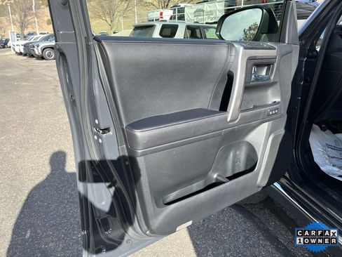 Certified 2024 Toyota 4Runner Limited image 18