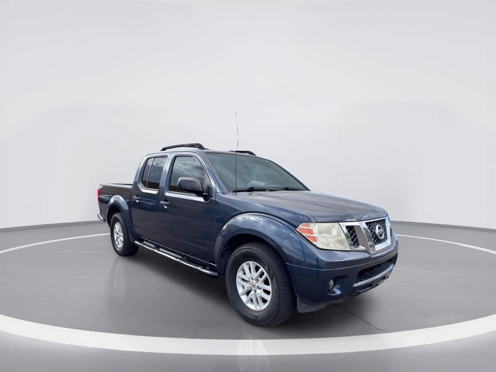 Used 2016 Nissan Frontier SV w/ SV Value Truck Package RWD image 7