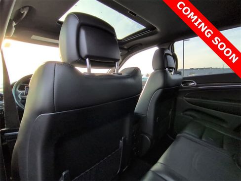 Used 2020 Jeep Grand Cherokee Limited w/ Premium Lighting Group image 18