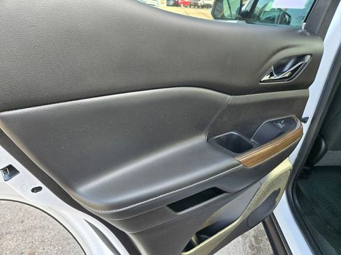 Used 2023 GMC Acadia SLE w/ Driver Convenience Package image 37