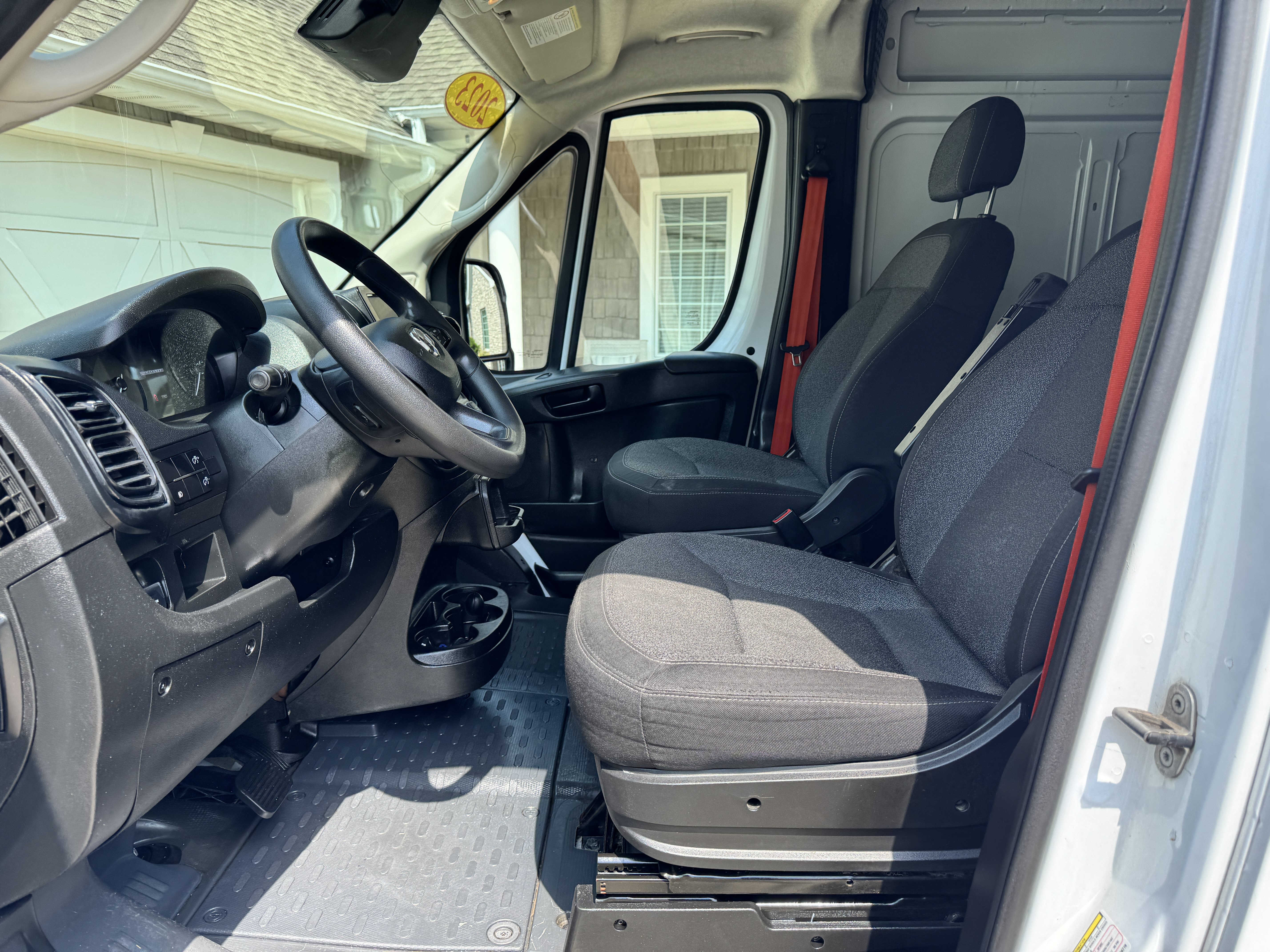 Used 2023 RAM ProMaster 3500 w/ Driver Convenience Group FWD image 14