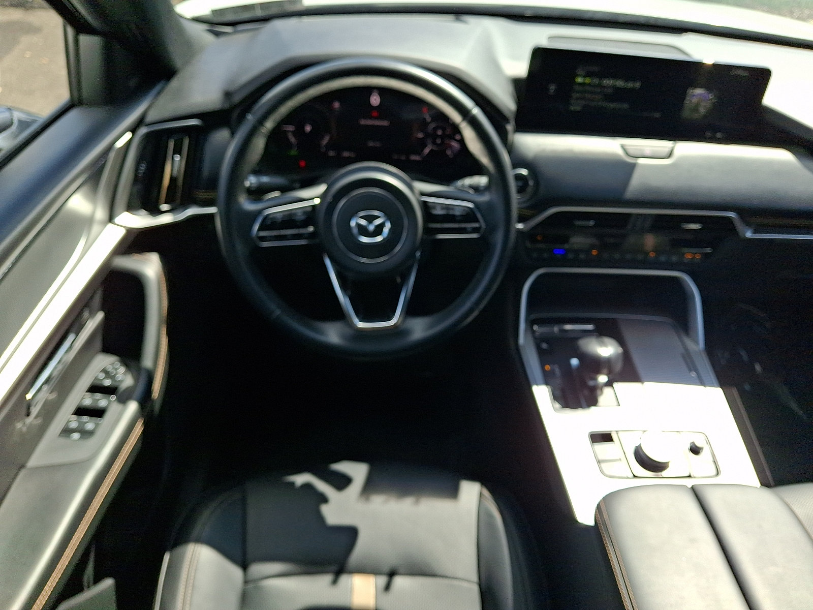 Certified 2024 MAZDA CX-90 Plug-In Hybrid w/ Premium Plus AWD/4WD image 15