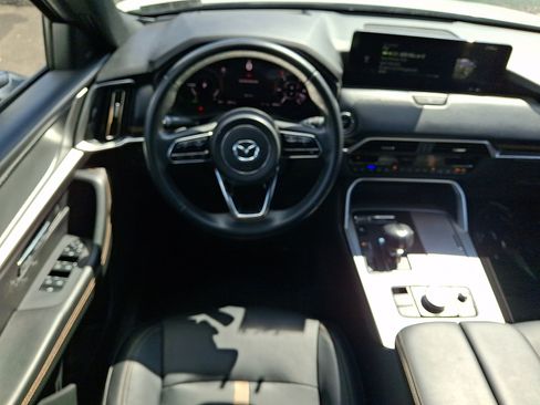 Certified 2024 MAZDA CX-90 Plug-In Hybrid w/ Premium Plus AWD/4WD image 15
